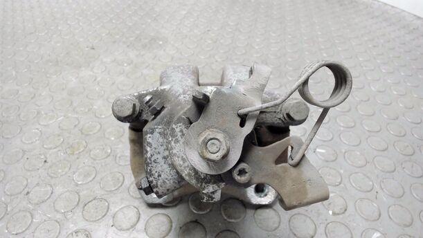 Foto: BREMSSATTEL HINTEN RECHTS eines Peugeot 407 HDi 205 Bi-Turbo Automatik CLX (LX)