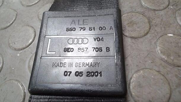 Foto: SICHERHEITSGURT VORN LINKS ( 4/5 TÜRER ) eines Audi A4 1.6 Si