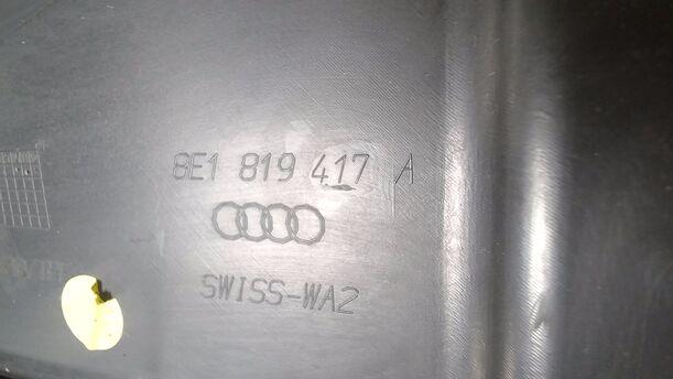 Foto: ABDECKUNG WASSERKASTEN eines Audi A4 1.6 Si