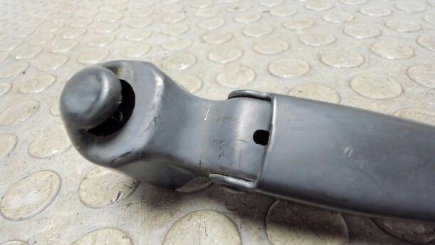 Foto: SCHEIBENWISCHERARM HINTEN eines VW Multivan T4 Si
