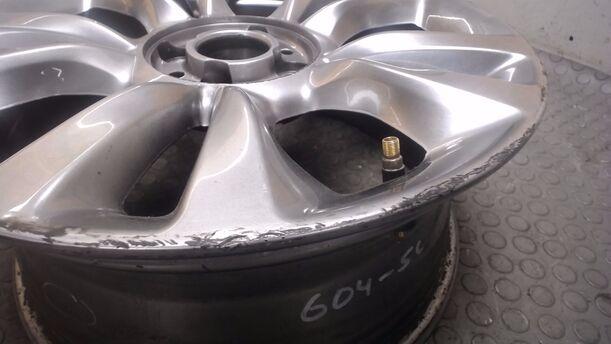Foto: ALUFELGE 6,5 X16 ET55 eines Fiat 500 1.4 16V Dualogic Si