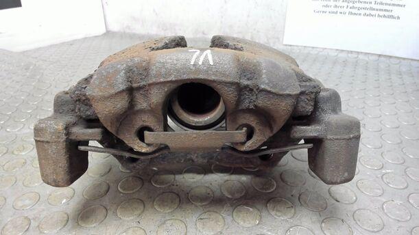 Foto: BREMSSATTEL VORNE LINKS eines VW Multivan T4 Si