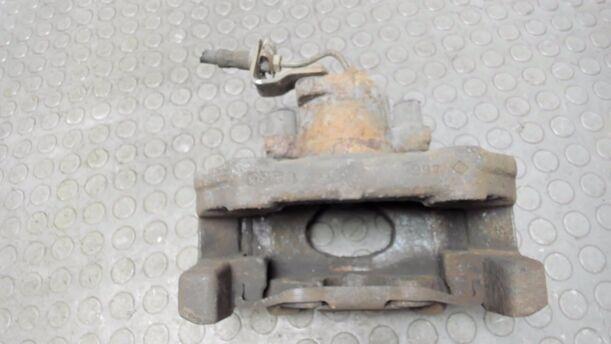Foto: BREMSSATTEL VORNE LINKS eines VW Multivan T4 Si