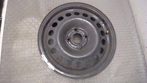 Foto: STAHLFELGE 6X15 ET49 eines Opel Corsa 1.0 12V Si