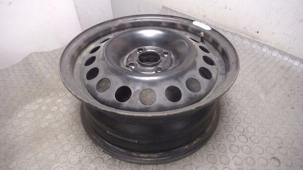 Foto: STAHLFELGE 6X15 ET49 eines Opel Corsa 1.0 12V Si