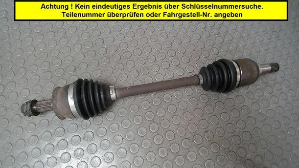 Foto: ANTRIEBSWELLE LINKS ( SCHALTGETRIEBE ) eines Fiat Panda 1.1 Si