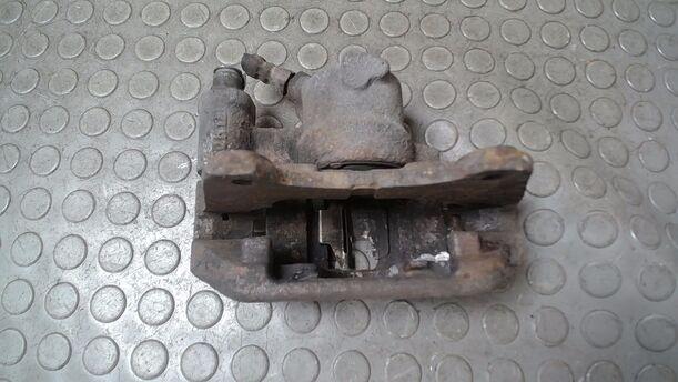 Foto: BREMSSATTEL VORN LINKS eines Fiat Panda 1.1 Si