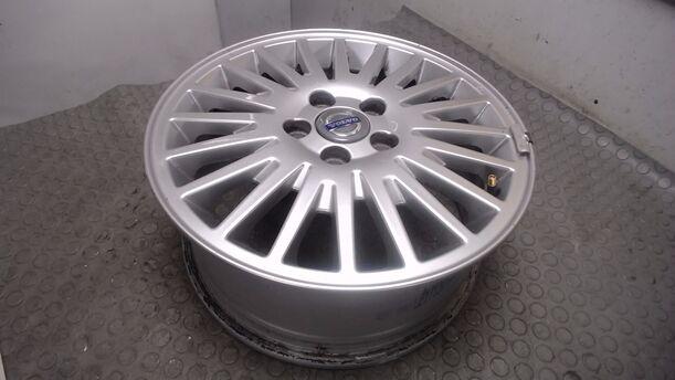 Foto: ALUFELGE 6,5X16 ET52,5 eines Volvo V50 2.0D DPF Si