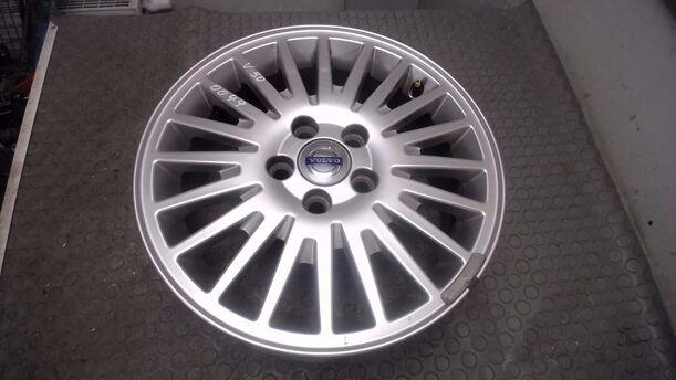 Foto: ALUFELGE 6,5X16 ET52,5 eines Volvo V50 2.0D DPF Si