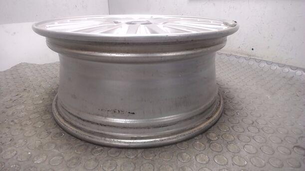 Foto: ALUFELGE 6,5X16 ET52,5 eines Volvo V50 2.0D DPF Si