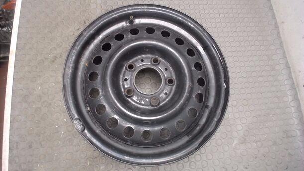 Foto: STAHLFELGE 6,5X15 ET47 eines BMW 316i Si