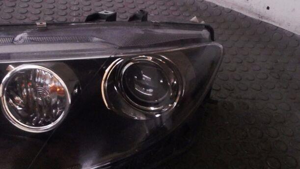 Foto: SCHEINWERFER LINKS eines Mazda 6 Sport Kombi 2.0 CD DPF Si