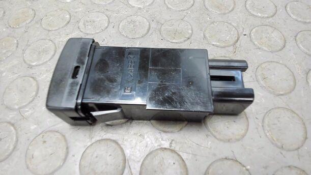 Foto: SCHALTER INSTRUMENTBELEUCHTUNG eines Mazda 6 Sport Kombi 2.0 CD DPF