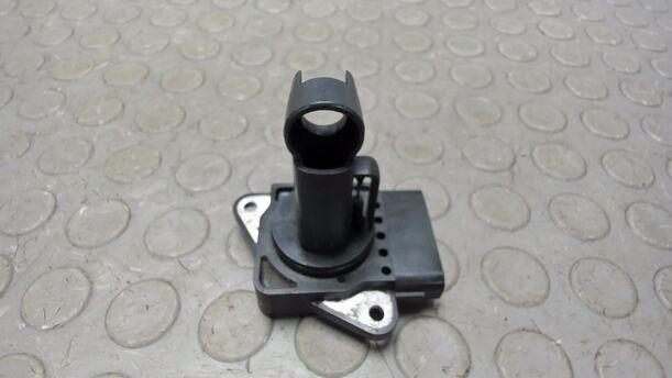 Foto: LUFTMASSENMESSER eines Mazda 6 Sport Kombi 2.0 CD DPF
