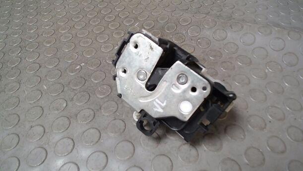 Foto: TÜRSCHLOSS VORN LINKS eines Fiat Panda 1.1