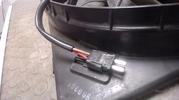 Foto: ELEKTROLÜFTER eines Mercedes-Benz A 160