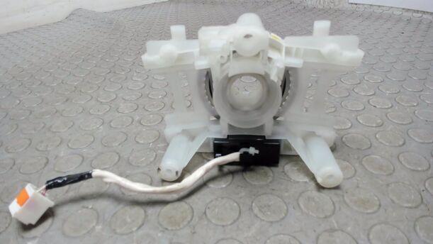 Foto: LENKWINKELSENSOR / SCHLEIFRING eines Mazda 6 Sport Kombi 2.0 CD DPF