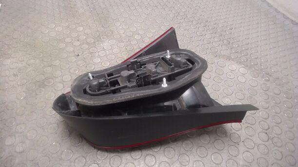 Foto: HECKLEUCHTE LINKS eines Mercedes-Benz A 160