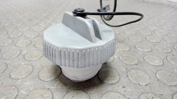 Foto: TANKVERSCHLUSS eines Mazda 6 Sport Kombi 2.0 CD DPF