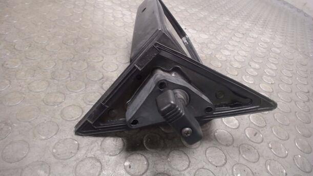 Foto: AUSSENSPIEGEL MECH. VERSTELLBAR LINKS eines Toyota Corolla 1.3 XL Liftback