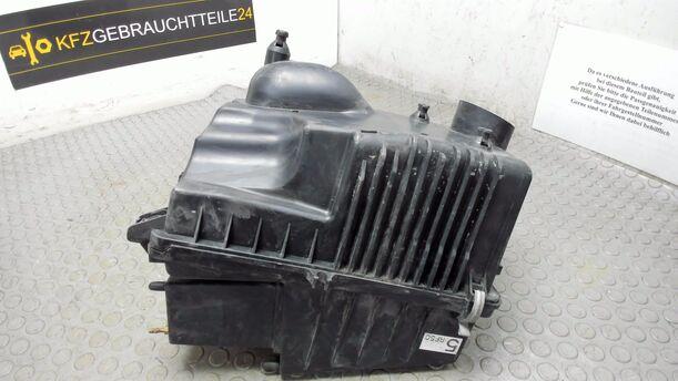 Foto: LUFTFILTERKASTEN eines Mazda 6 Sport Kombi 2.0 CD DPF Liftback