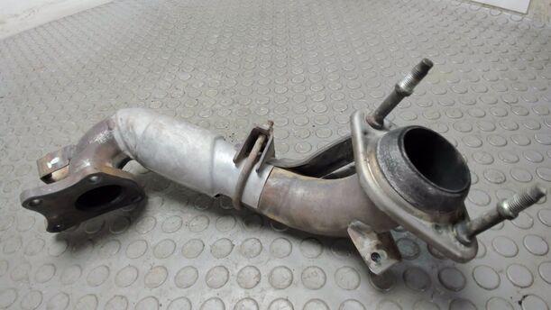 Foto: AUSPUFFROHR eines Mazda 6 Sport Kombi 2.0 CD DPF Liftback