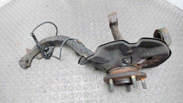 Foto: ACHSSCHENKEL VORNE LINKS eines Mazda 6 Sport Kombi 2.0 CD DPF Si