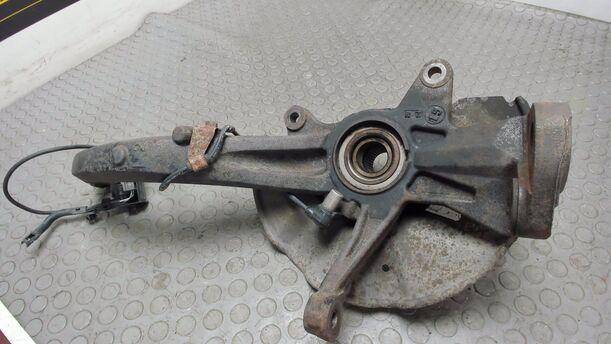 Foto: ACHSSCHENKEL VORNE LINKS eines Mazda 6 Sport Kombi 2.0 CD DPF Si