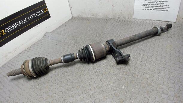 Foto: ANTRIEBSWELLE RECHTS ( SCHALTGETRIEBE ) eines Mazda 6 Sport Kombi 2.0 CD DPF Si