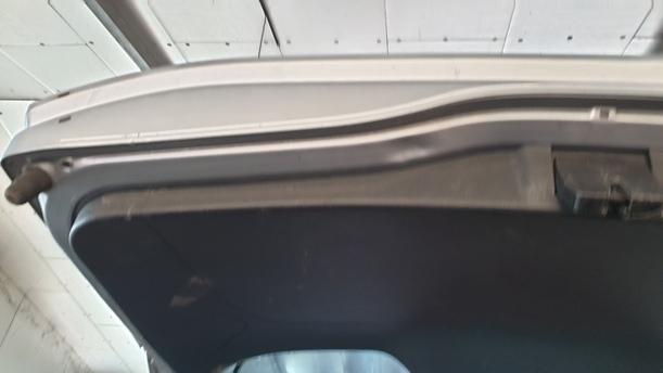 Foto: HECKKLAPPE/ HECKDECKEL ( TURNIER ) eines Ford Mondeo Turnier 2.0 TDCi Si