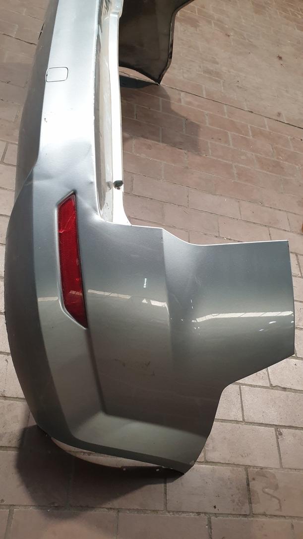 Foto: STOSSFÄNGER/ STOßSTANGE HINTEN ( TURNIER ) eines Ford Mondeo Turnier 2.0 TDCi Si