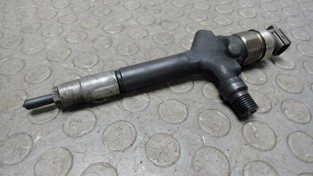 Foto: DIESELEINSPRITZPUMPE / DIESELEINSPRITZVENTIL eines Mazda 6 Sport Kombi 2.0 CD DPF Si