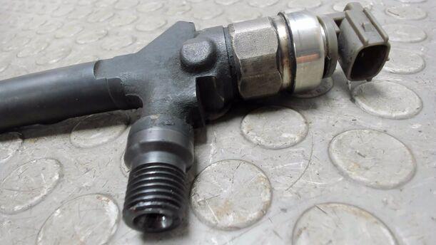 Foto: DIESELEINSPRITZPUMPE / DIESELEINSPRITZVENTIL eines Mazda 6 Sport Kombi 2.0 CD DPF Si