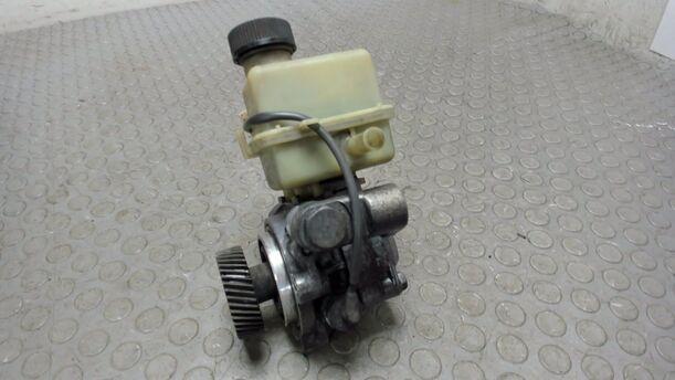Foto: SERVOPUMPE eines Mazda 6 Sport Kombi 2.0 CD DPF Si