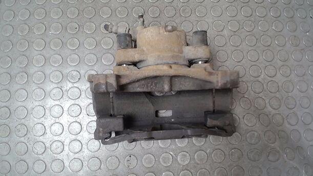Foto: BREMSSATTEL VORN LINKS ( ATE ) eines Ford Mondeo Turnier 2.0 TDCi Liftback