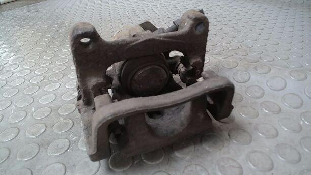 Foto: BREMSSATTEL HINTEN LINKS ( TRW ) eines Ford Mondeo Turnier 2.0 TDCi Liftback
