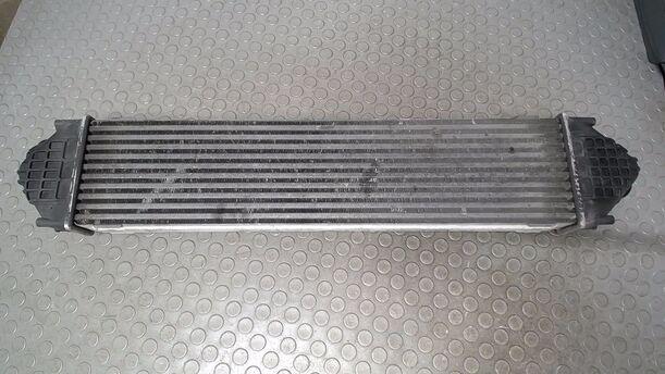 Foto: LADELUFTKÜHLER eines Ford Mondeo Turnier 2.0 TDCi SX