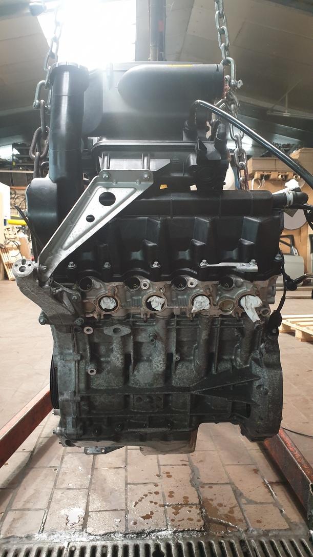 Foto: MOTOR AUTOMATIK (63000 KM) eines Mercedes-Benz A 140 SX