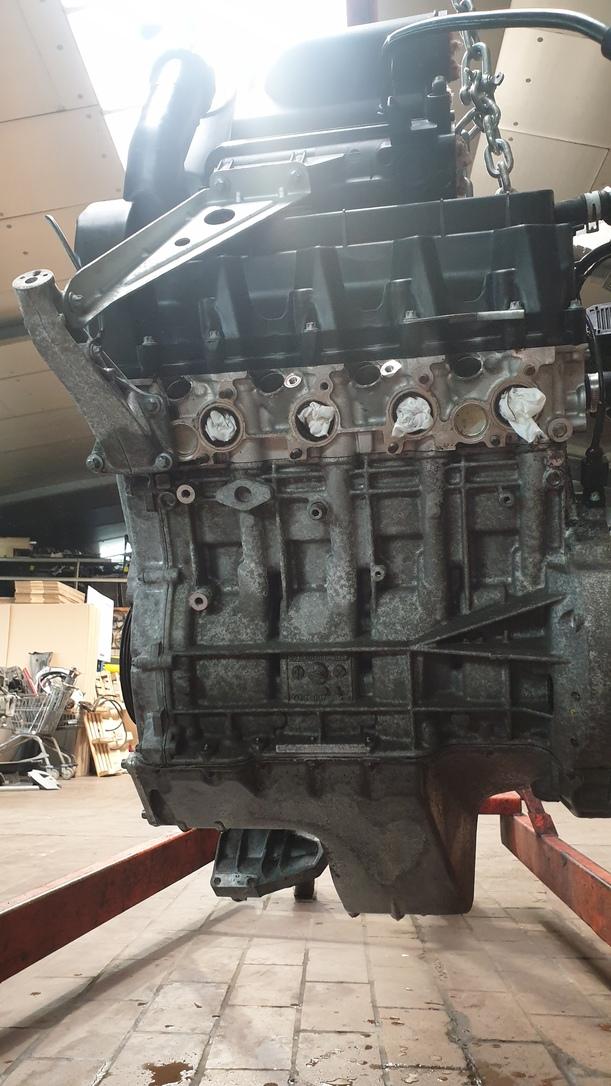 Foto: MOTOR AUTOMATIK (63000 KM) eines Mercedes-Benz A 140 SX