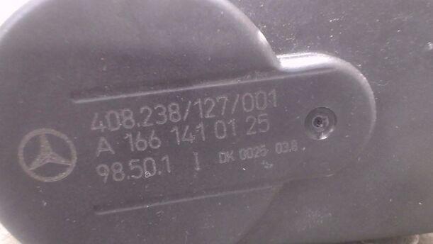 Foto: DROSSELKLAPPENSTUTZEN eines Mercedes-Benz A 140 SX