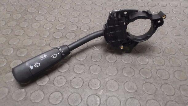 Foto: BLINKERSCHALTER / KOMBISCHALTER eines Mercedes-Benz A 140 SX