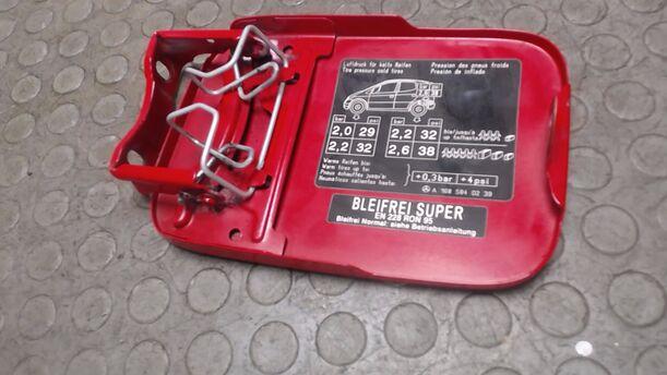 Foto: TANKKLAPPE eines Mercedes-Benz A 140 SX