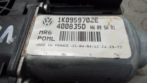 Foto: FENSTERHEBERMOTOR VORNE LINKS ( 2/3 TÜRER ) eines VW Golf 1.6 FSI SX