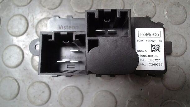 Foto: WIDERSTAND HEIZUNGSGEBLÄSE eines Ford Mondeo Turnier 2.0 TDCi SX