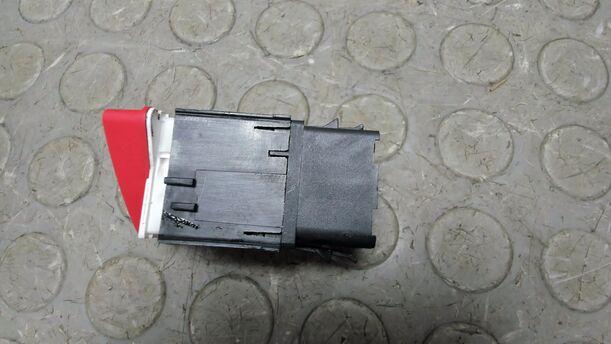 Foto: WARBLINKSCHALTER eines VW Golf 1.6 FSI