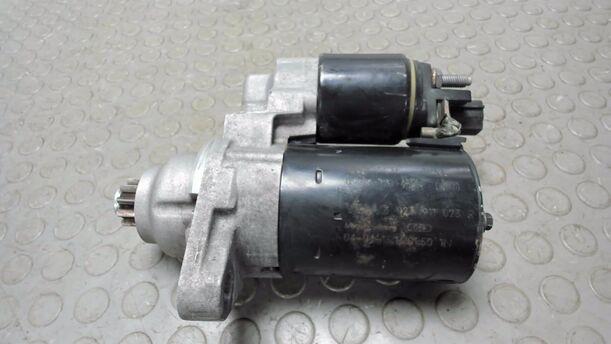 Foto: ANLASSER / STARTER eines VW Golf 1.6 FSI