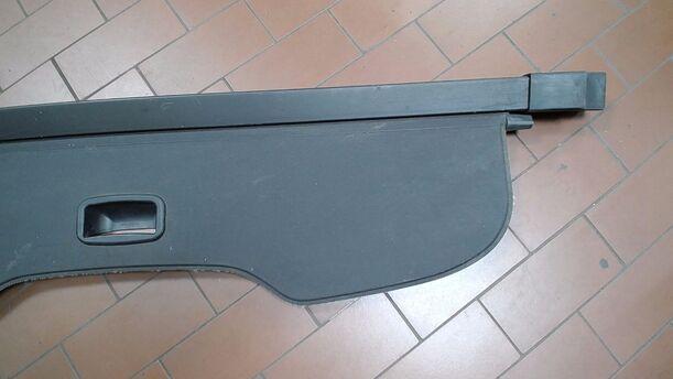 Foto: LADERAUMABDECKUNG eines Ford Mondeo Turnier 2.0 TDCi
