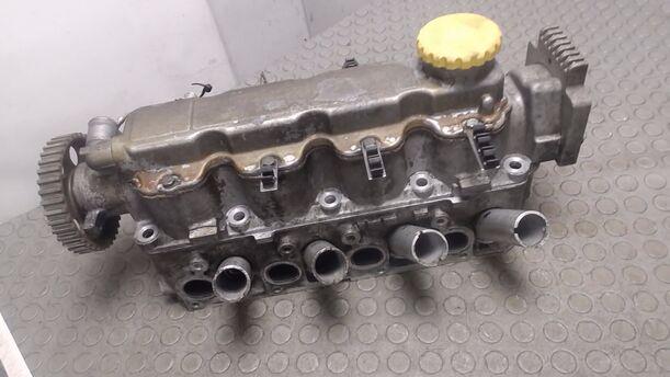 Foto: ZYLINDERKOPF X12 SZ eines Opel Corsa