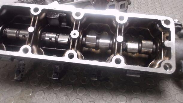 Foto: ZYLINDERKOPF X12 SZ eines Opel Corsa