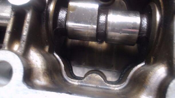 Foto: ZYLINDERKOPF X12 SZ eines Opel Corsa